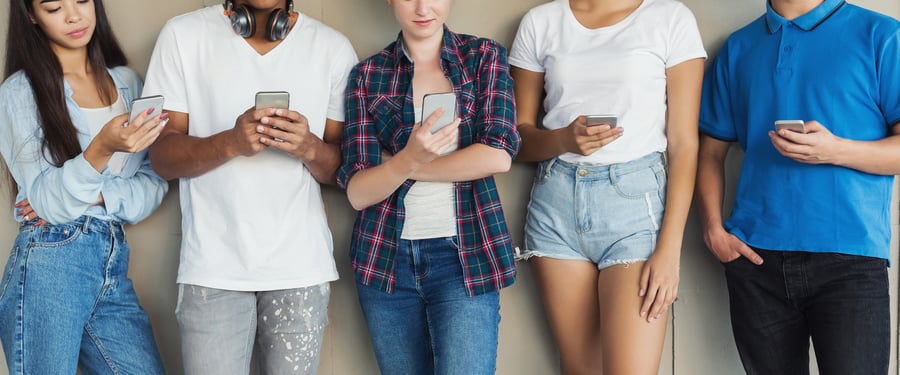group-of-friends-watching-smart-phones-panorama-2021-08-26-16-33-59-utc